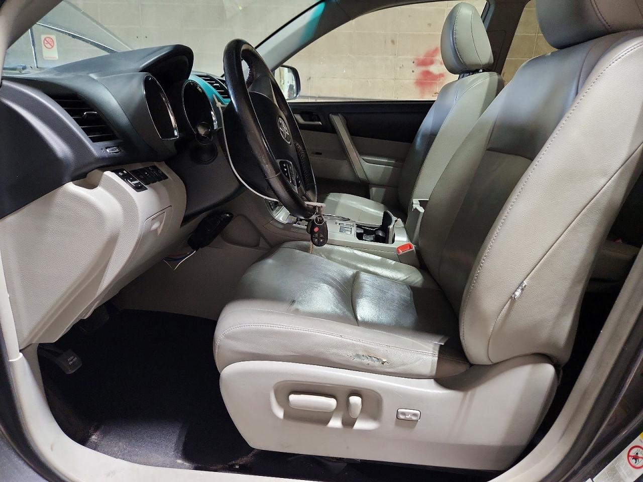 2013 Toyota Highlander Se Gray vin: 5TDBK3EH4DS199799