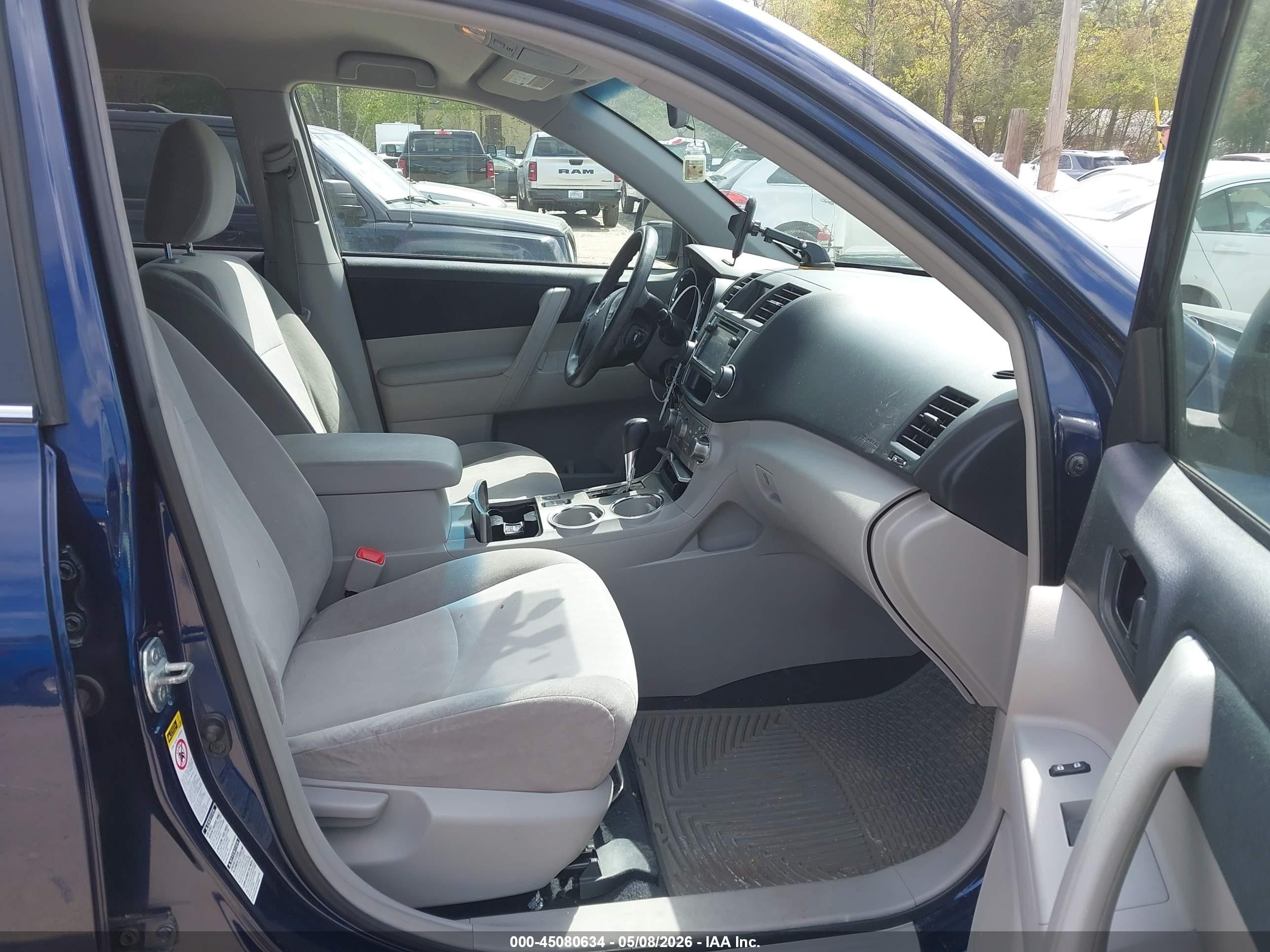 2013 Toyota Highlander Base V6 Синий vin: 5TDBK3EH4DS204385