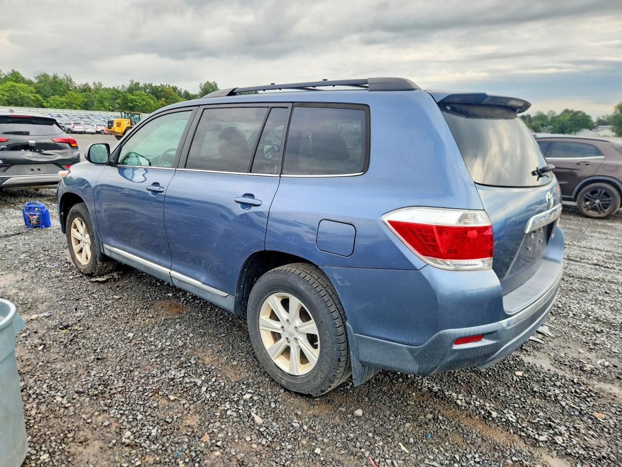 2013 Toyota Highlander Se Blue vin: 5TDBK3EH4DS213927