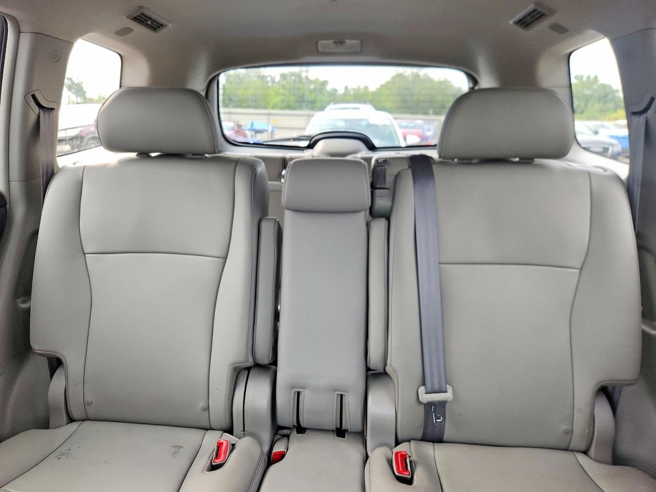 2013 Toyota Highlander Se Blue vin: 5TDBK3EH4DS213927