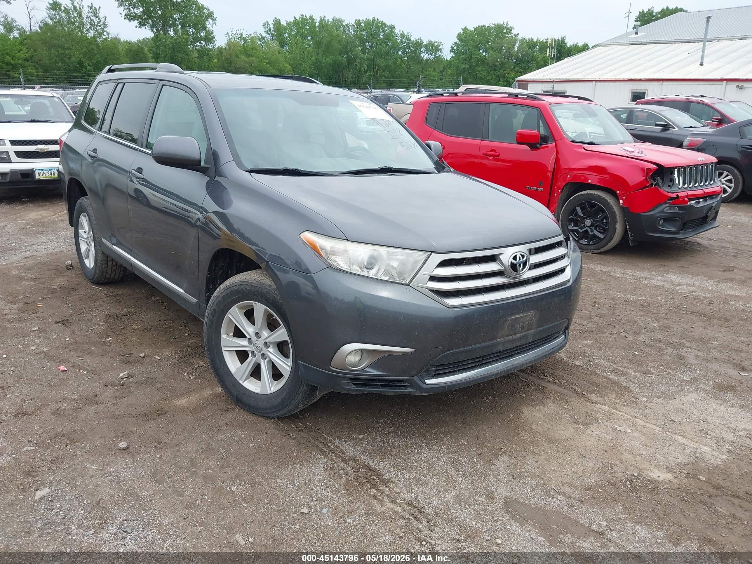 2013 Toyota Highlander Se V6 Gray vin: 5TDBK3EH4DS279202