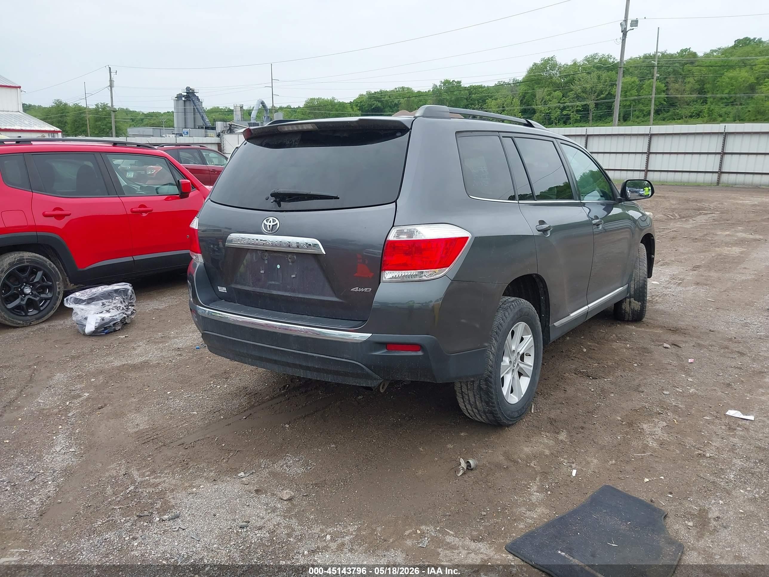 2013 Toyota Highlander Se V6 Gray vin: 5TDBK3EH4DS279202
