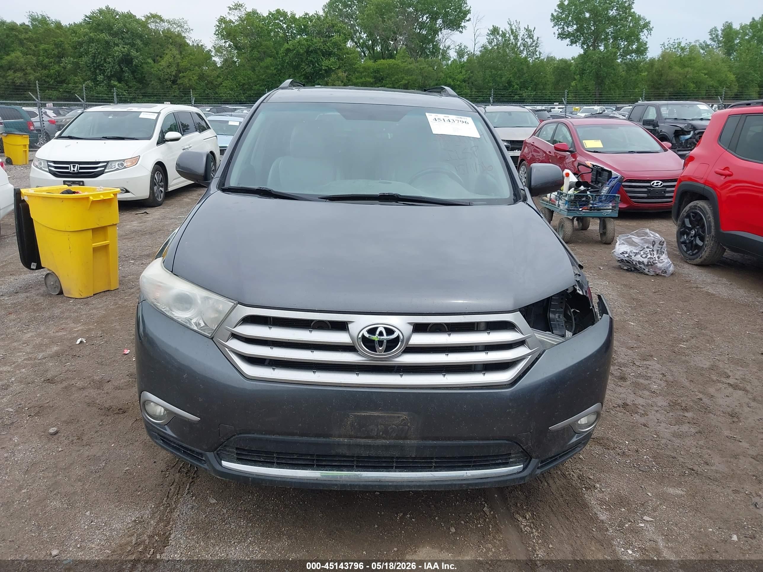 2013 Toyota Highlander Se V6 Gray vin: 5TDBK3EH4DS279202
