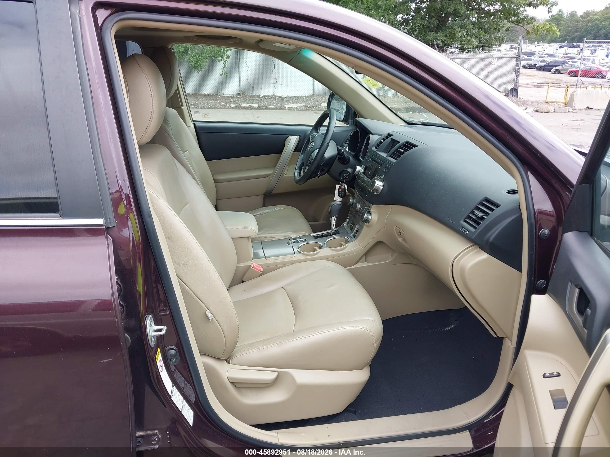 2011 Toyota Highlander Se V6 Purple vin: 5TDBK3EH5BS069947