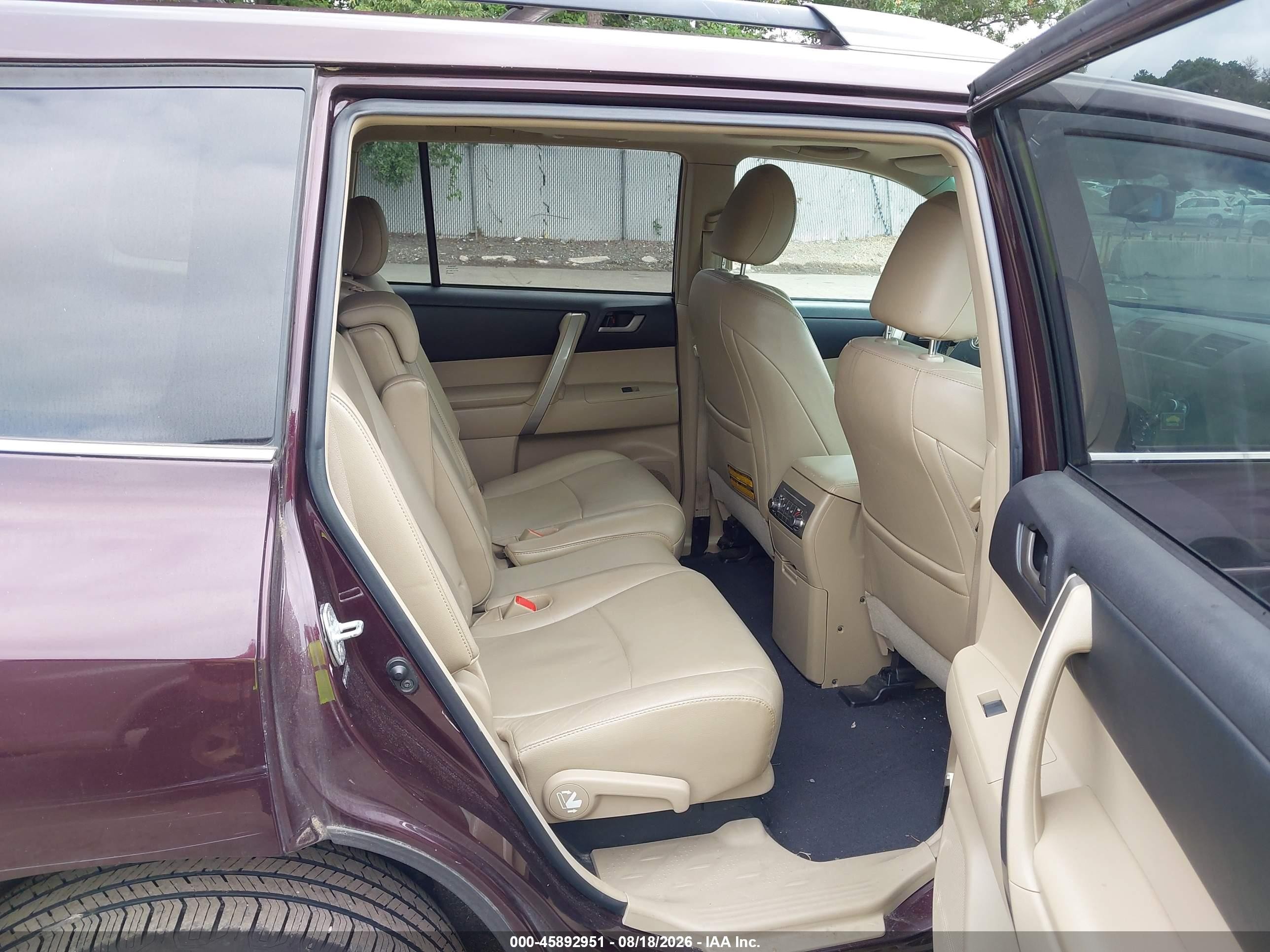 2011 Toyota Highlander Se V6 Purple vin: 5TDBK3EH5BS069947