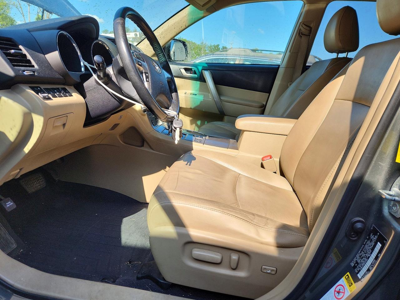 2011 Toyota Highlander Se Gray vin: 5TDBK3EH5BS070502