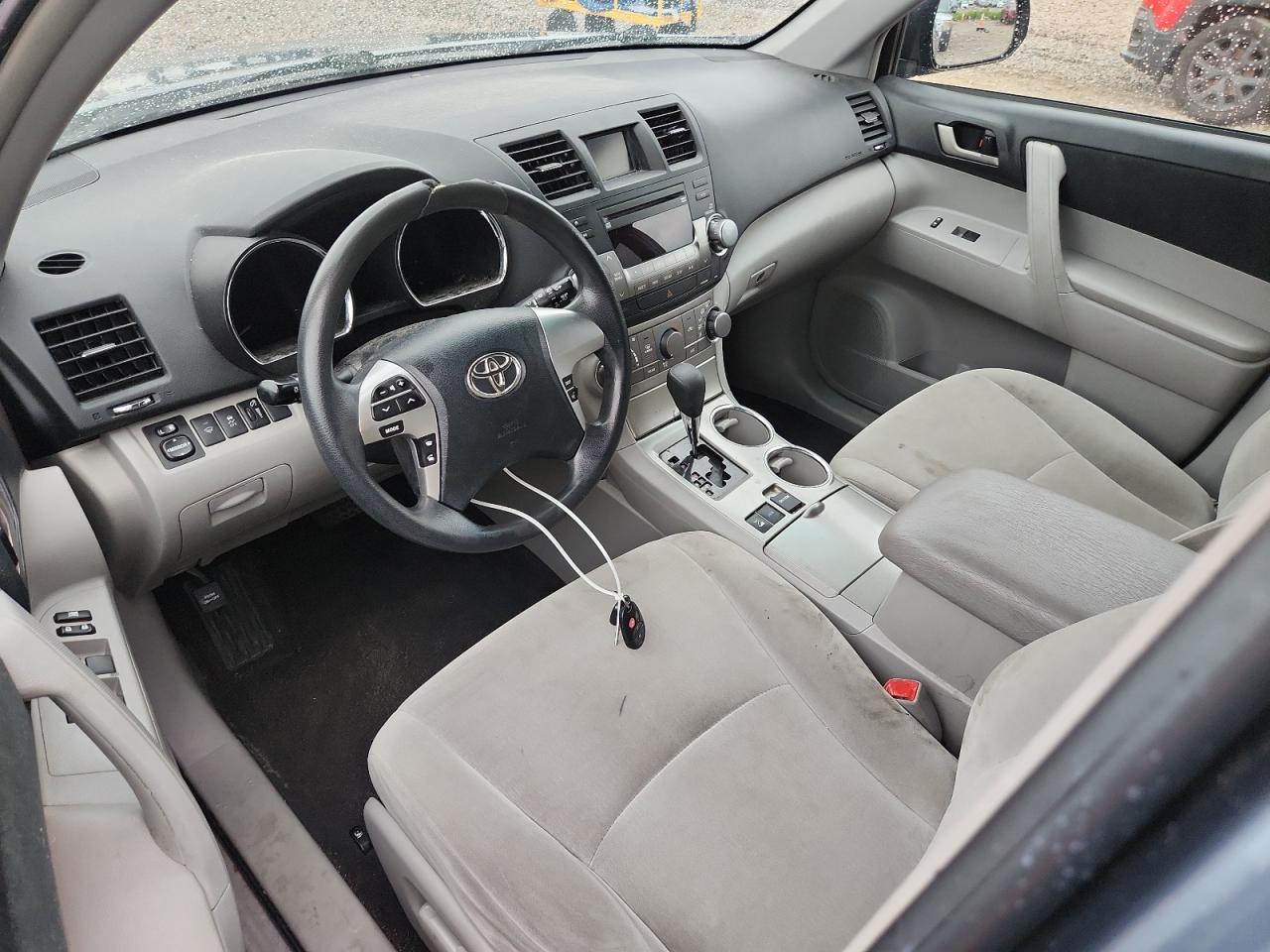 2012 Toyota Highlander Base Blue vin: 5TDBK3EH5CS109123