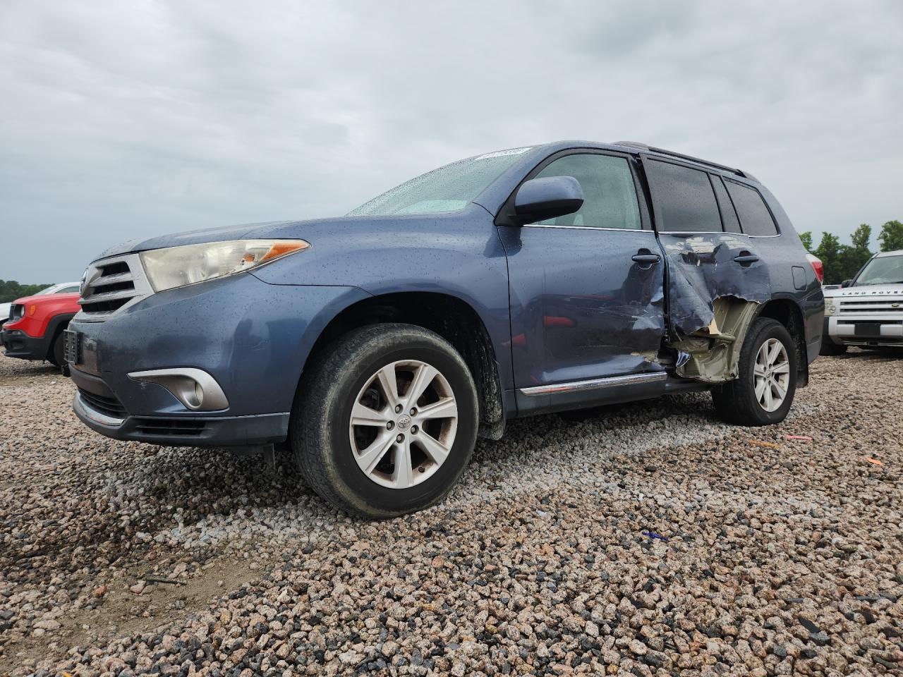 2012 Toyota Highlander Base Blue vin: 5TDBK3EH5CS109123