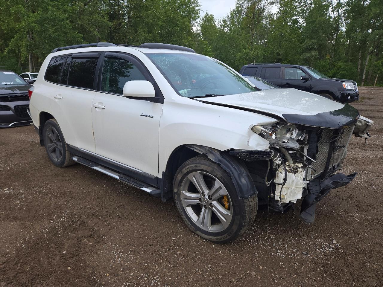 2012 Toyota Highlander Base White vin: 5TDBK3EH5CS140808