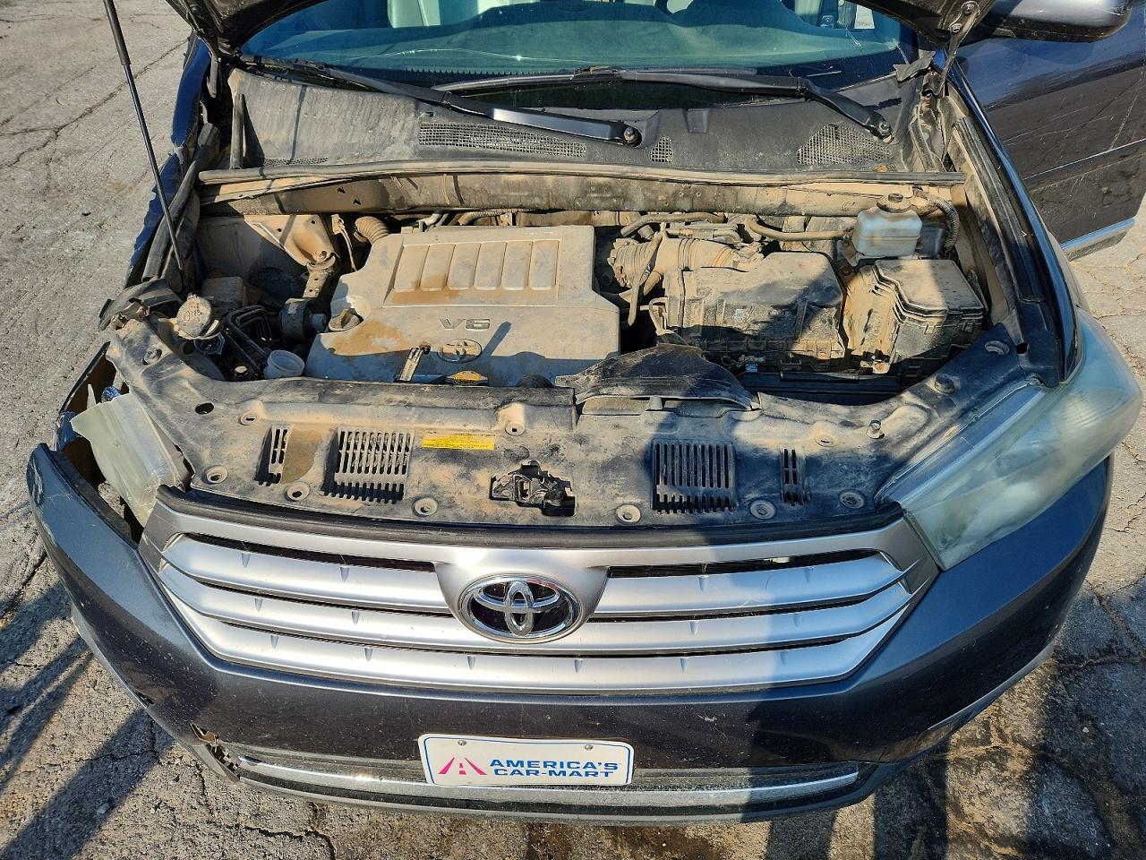 2012 Toyota Highlander Base Gray vin: 5TDBK3EH5CS169452