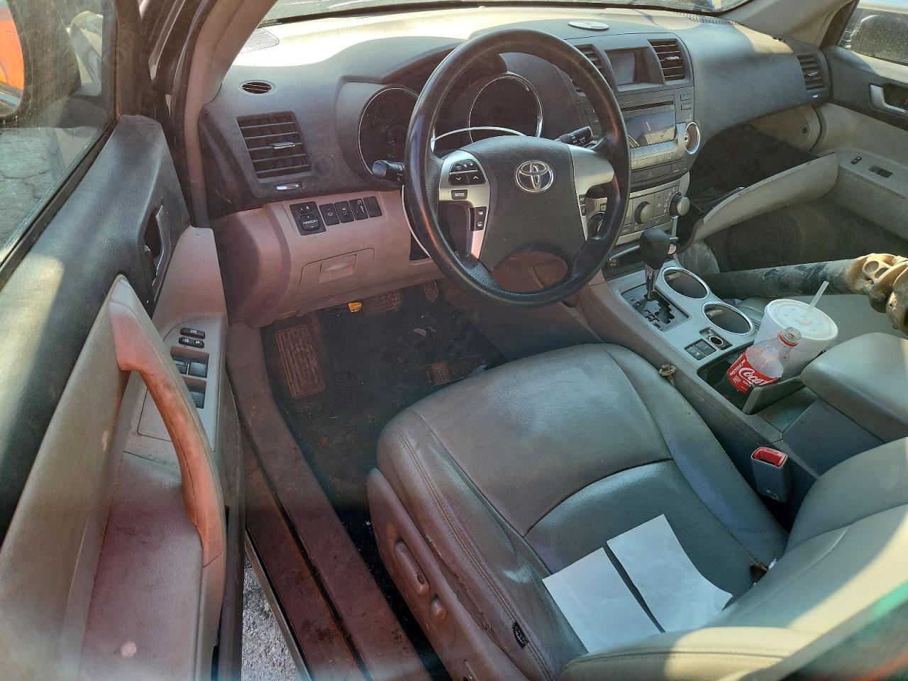 2012 Toyota Highlander Base Gray vin: 5TDBK3EH5CS169452
