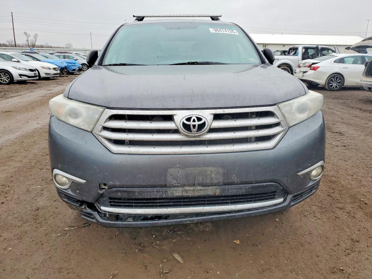 2013 Toyota Highlander Base Gray vin: 5TDBK3EH5DS180730