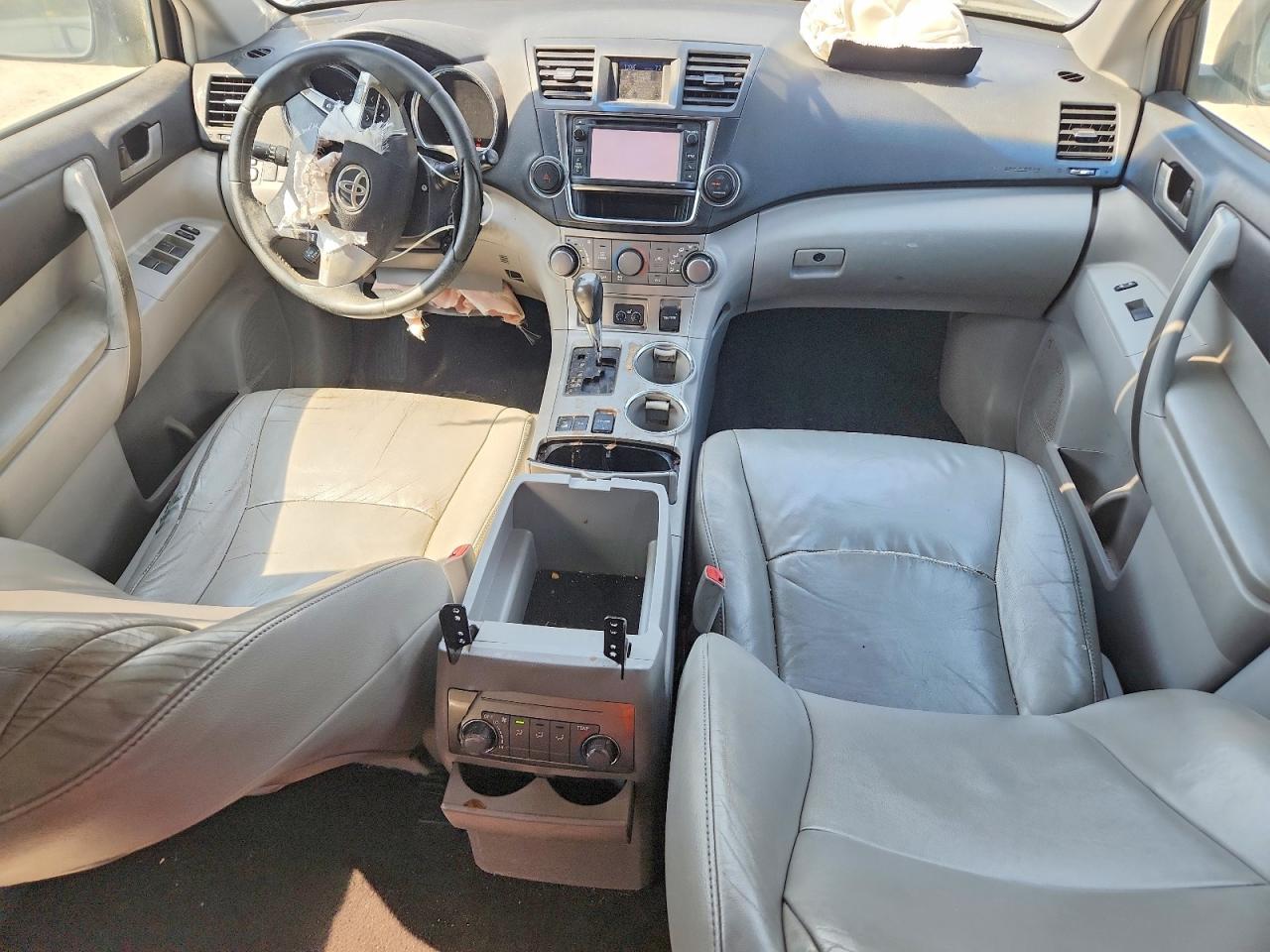 2013 Toyota Highlander Se Silver vin: 5TDBK3EH5DS190187