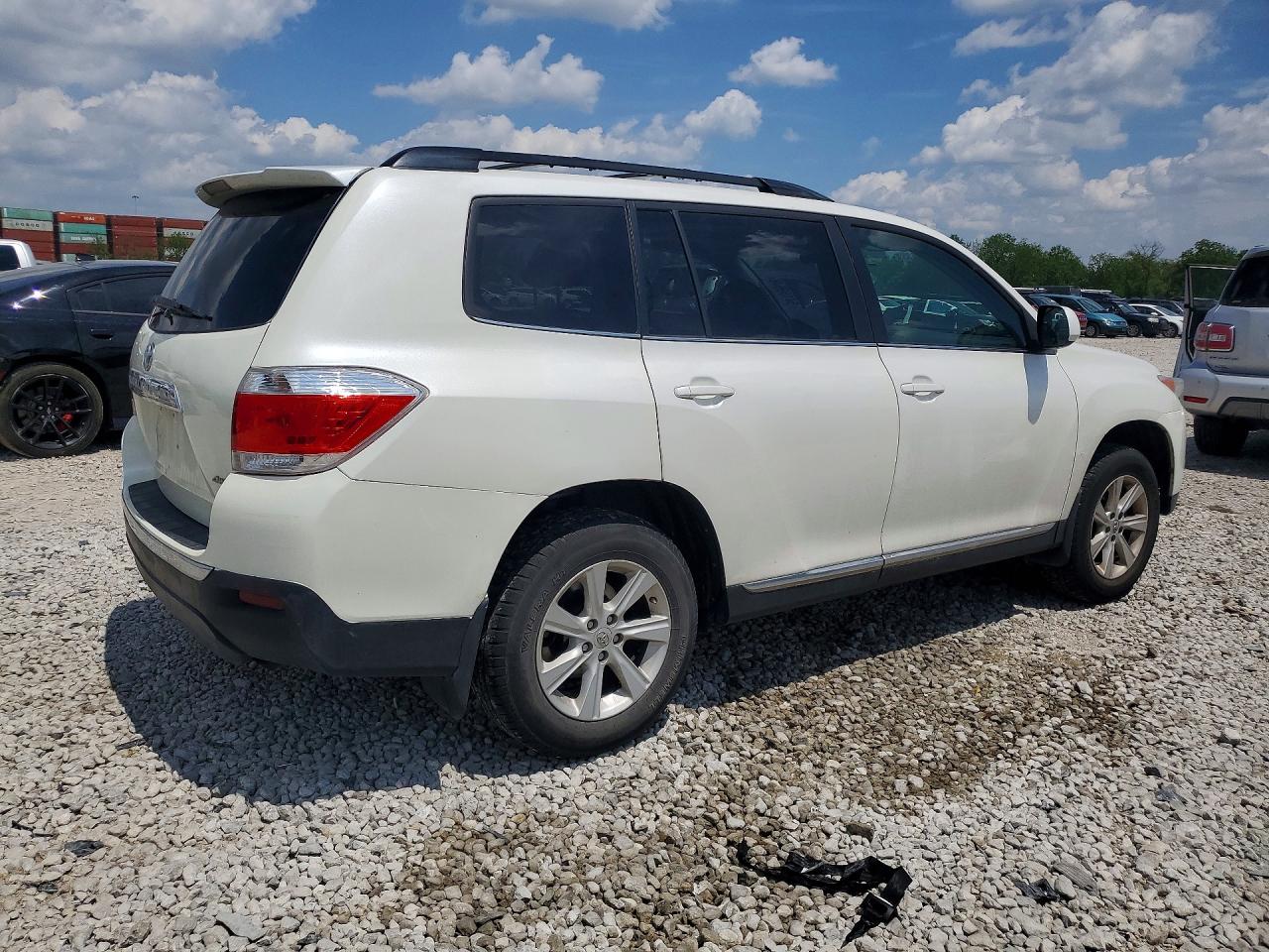 2013 Toyota Highlander Se Белый vin: 5TDBK3EH5DS192232
