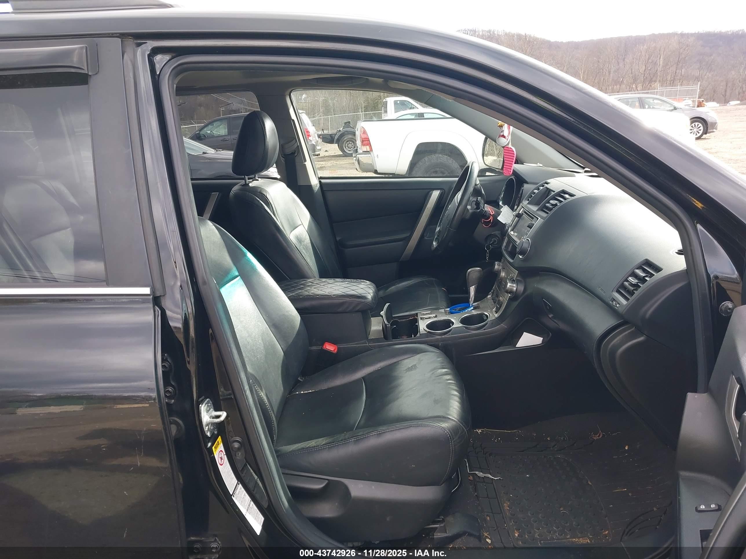 2013 Toyota Highlander Se V6 Black vin: 5TDBK3EH5DS208798