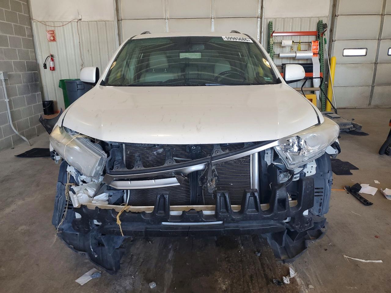 2013 Toyota Highlander Se White vin: 5TDBK3EH5DS229988