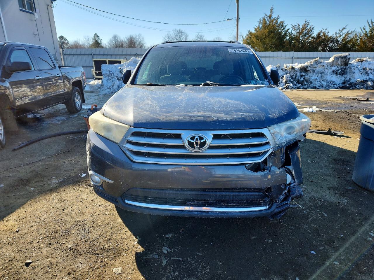 2013 Toyota Highlander Plus Gray vin: 5TDBK3EH5DS248752