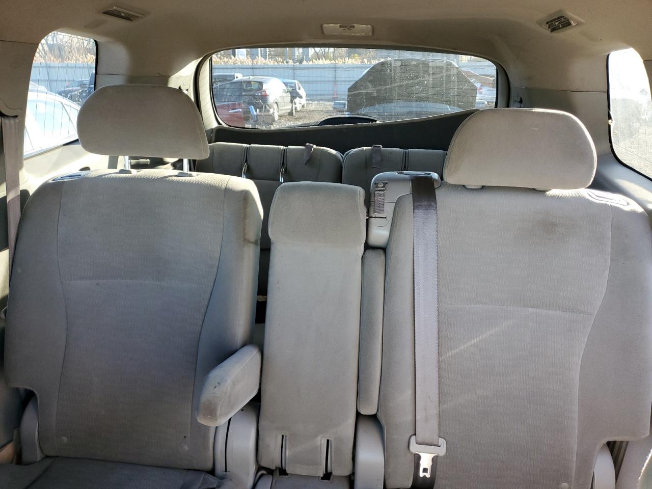 2013 Toyota Highlander Base Серый vin: 5TDBK3EH5DS264076