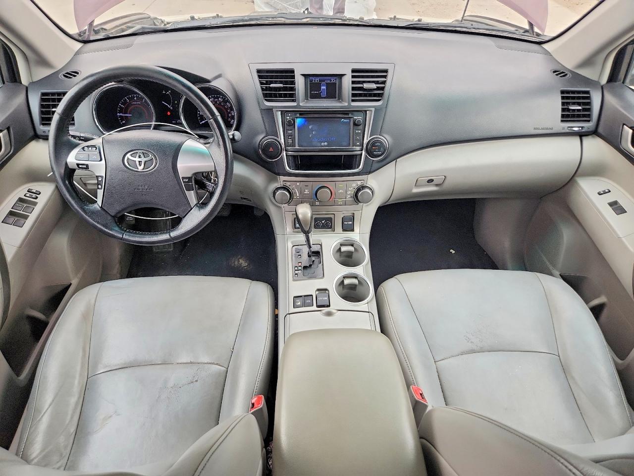 2013 Toyota Highlander Se Бордовый vin: 5TDBK3EH5DS270136