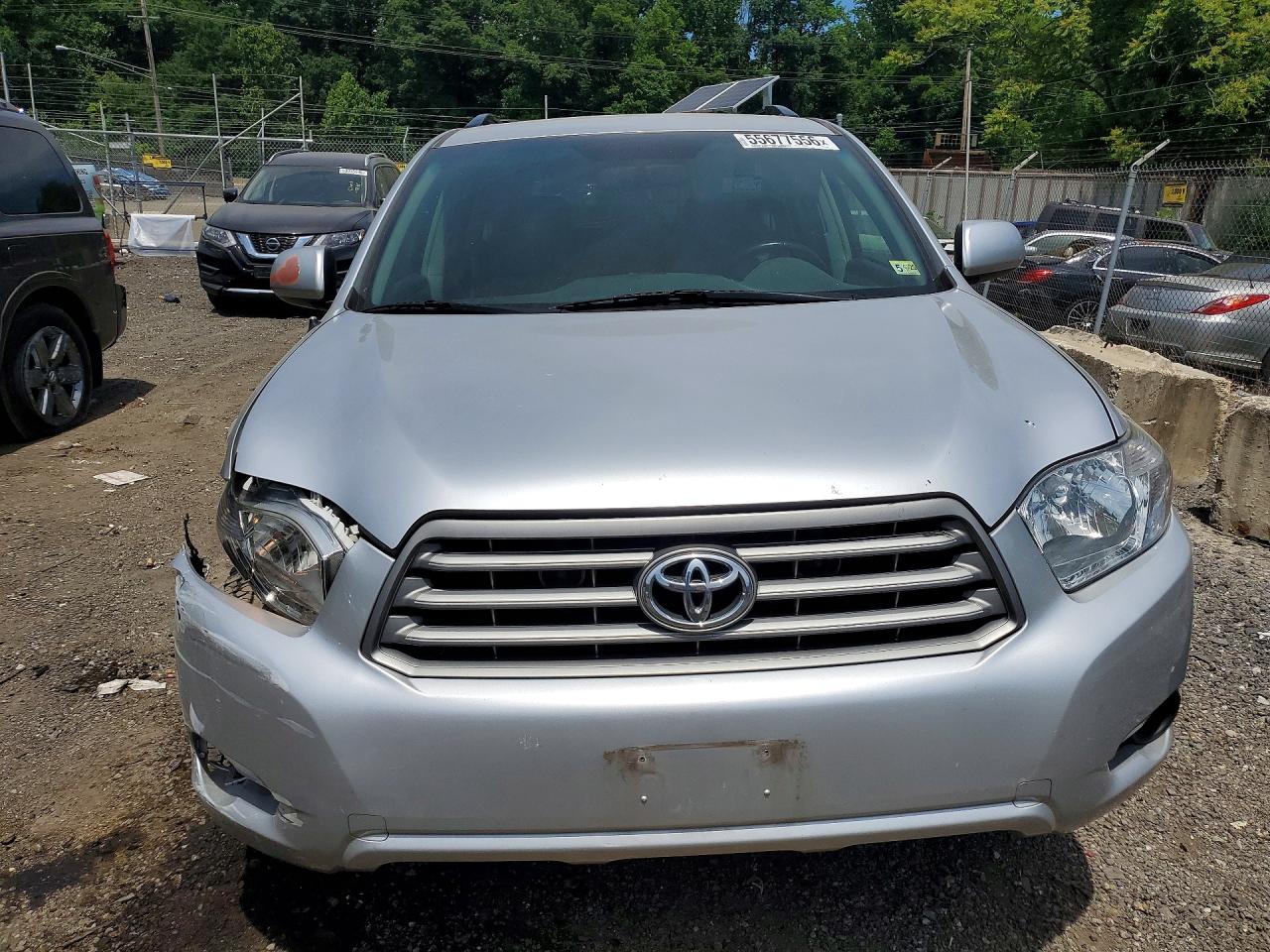 2010 Toyota Highlander Base Silver vin: 5TDBK3EH6AS019329