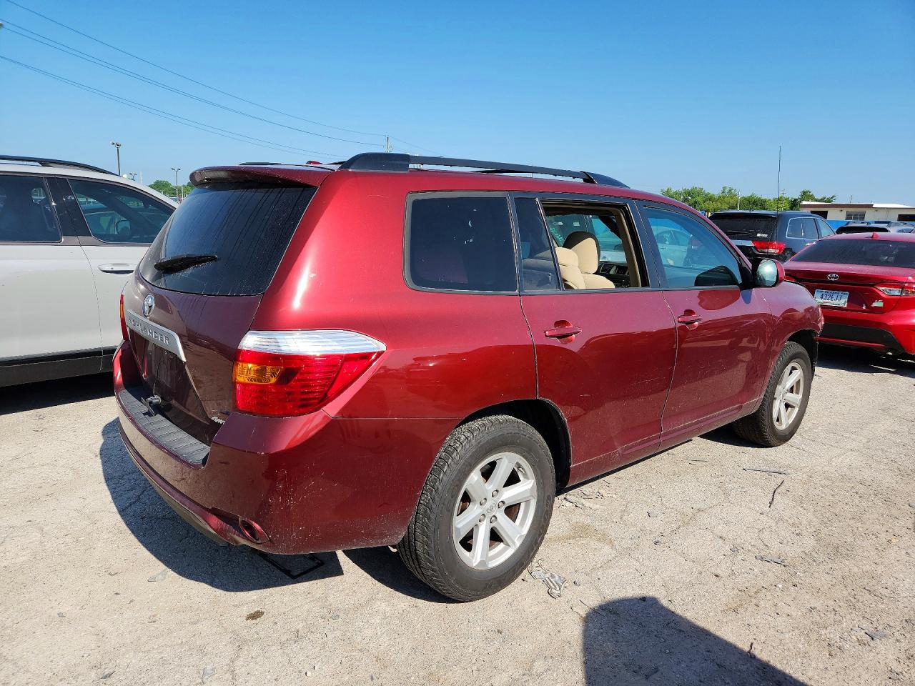 2010 Toyota Highlander Base Red vin: 5TDBK3EH6AS037796