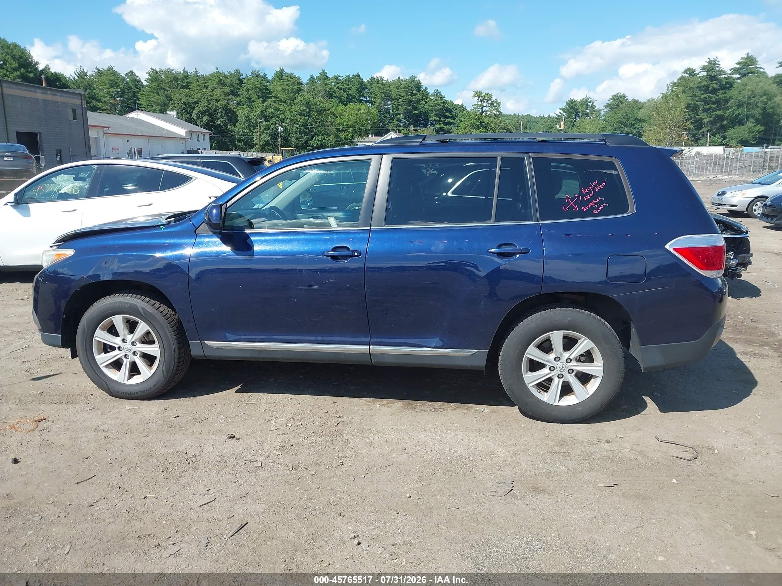 2011 Toyota Highlander Se V6 Blue vin: 5TDBK3EH6BS050890