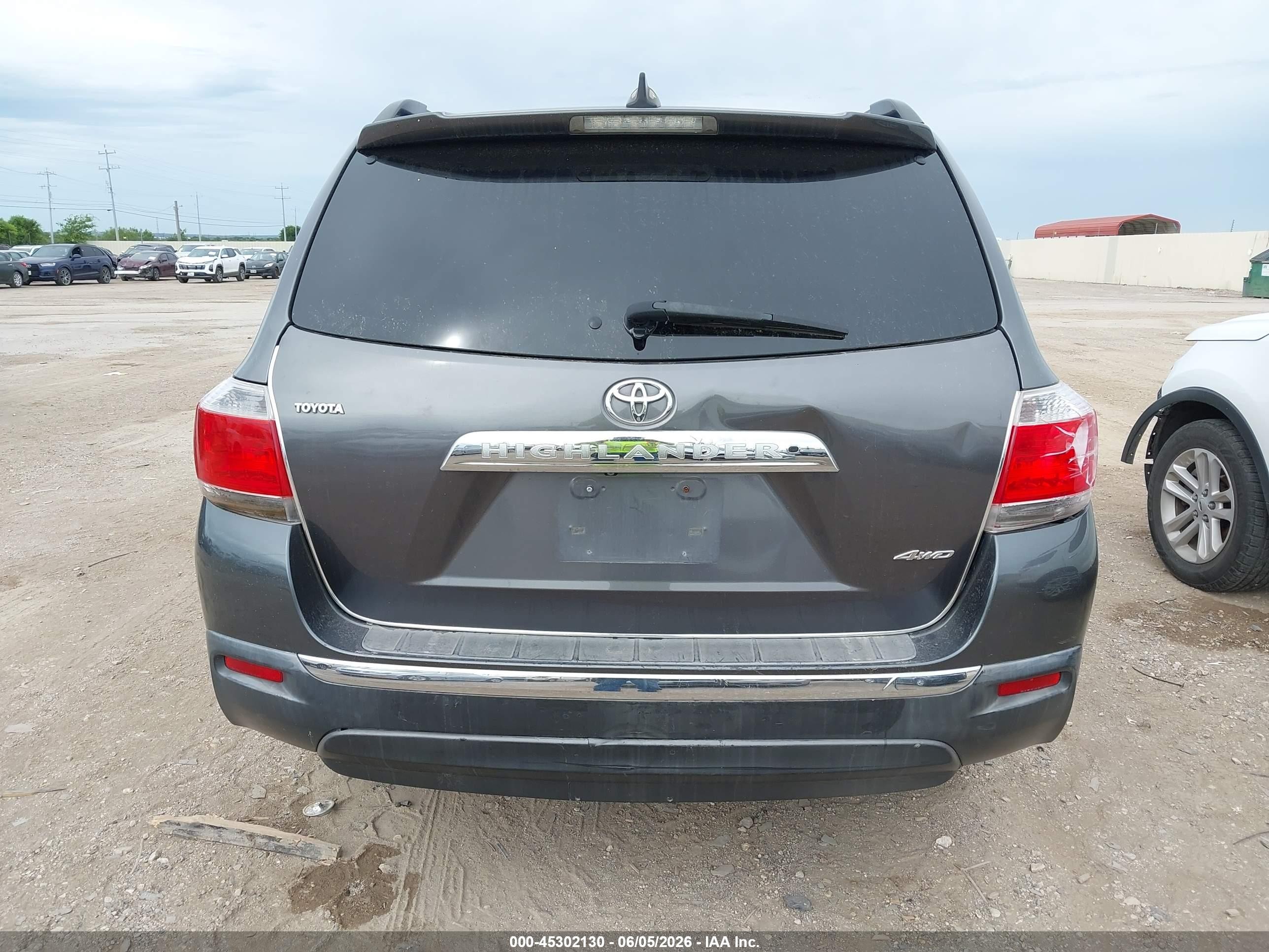 2011 Toyota Highlander Base V6 Black vin: 5TDBK3EH6BS055216