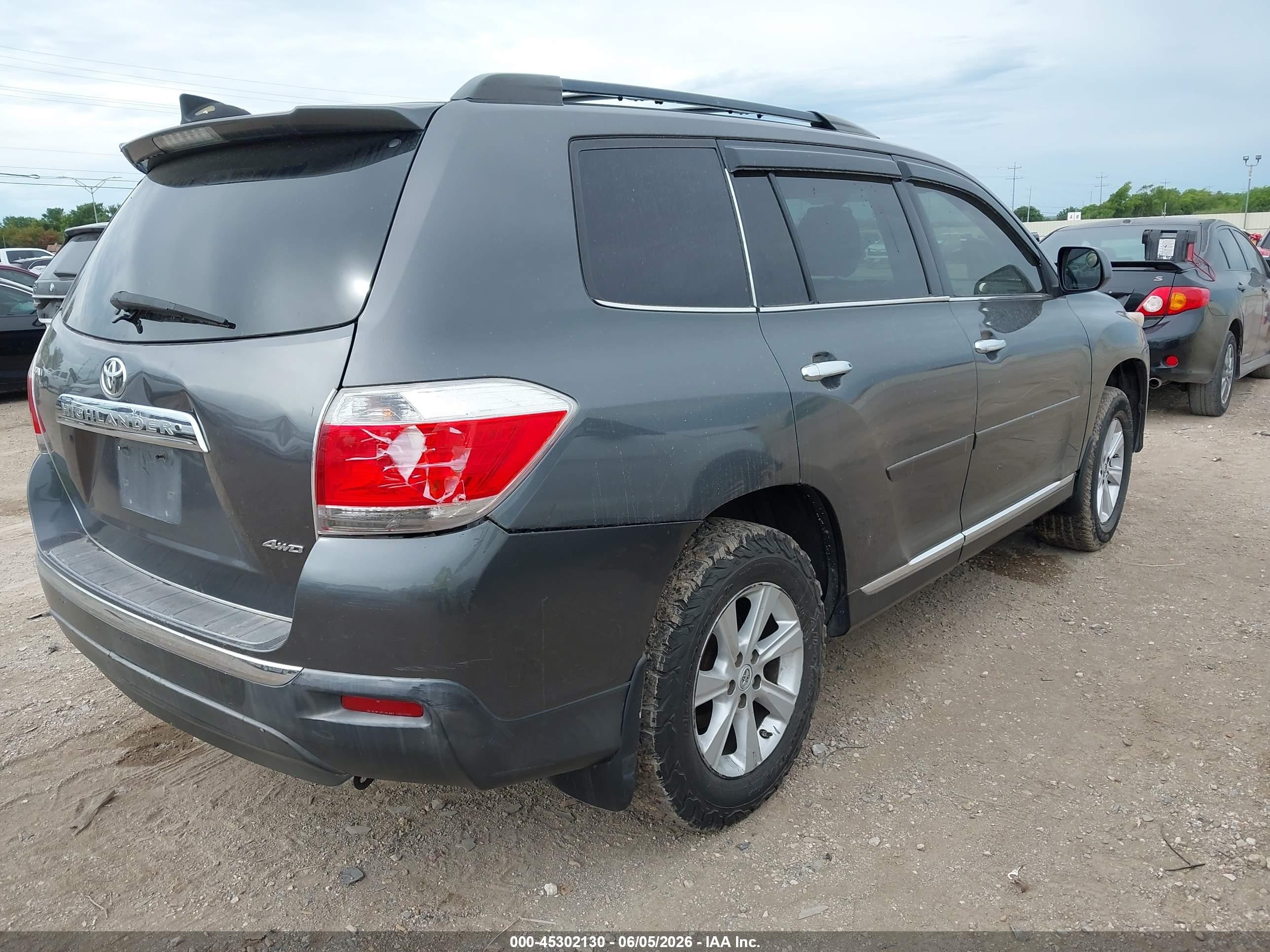 2011 Toyota Highlander Base V6 Black vin: 5TDBK3EH6BS055216