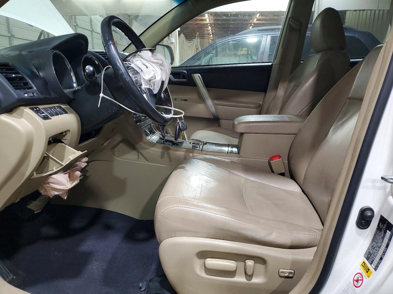 2011 Toyota Highlander Se White vin: 5TDBK3EH6BS055765