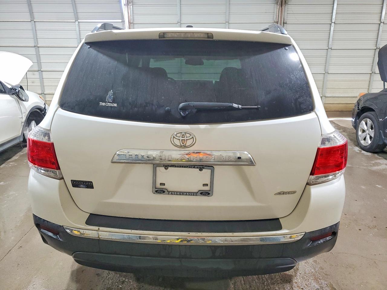 2011 Toyota Highlander Se White vin: 5TDBK3EH6BS055765