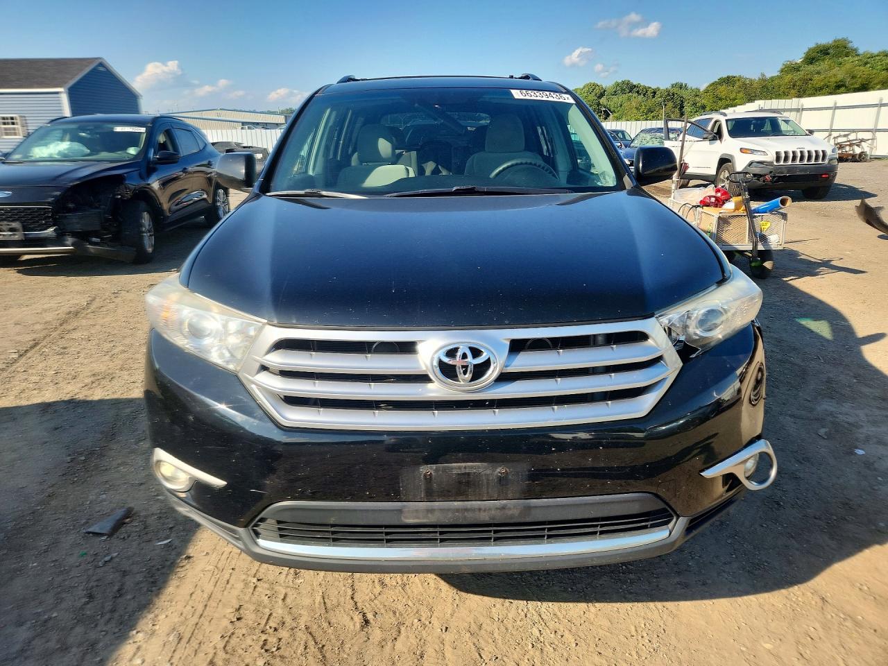 2012 Toyota Highlander Base Black vin: 5TDBK3EH6CS102472
