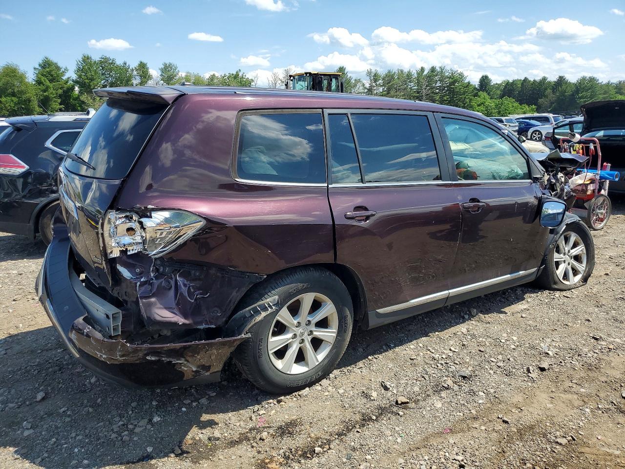 2012 Toyota Highlander Base Maroon vin: 5TDBK3EH6CS116470