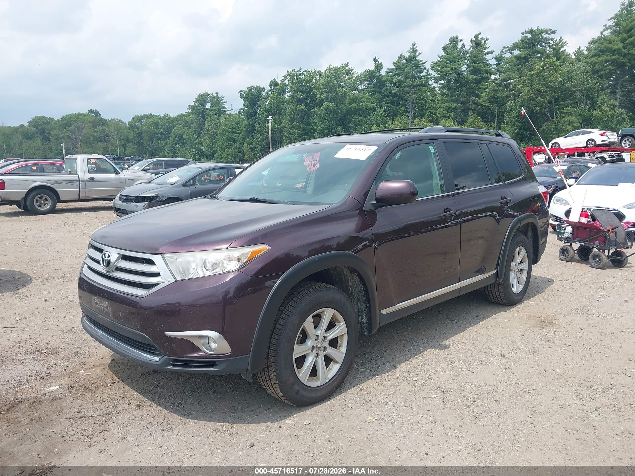 2012 Toyota Highlander Base V6 Maroon vin: 5TDBK3EH6CS119885