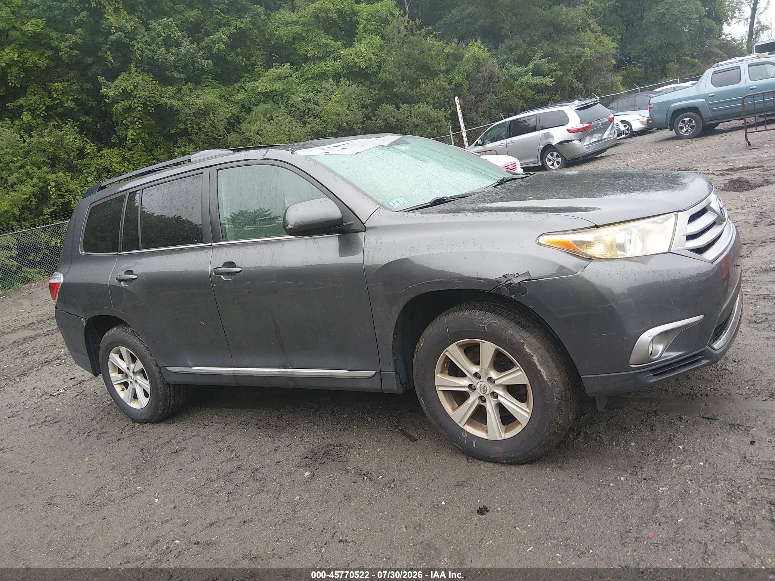 2012 Toyota Highlander Base V6 Серый vin: 5TDBK3EH6CS144432