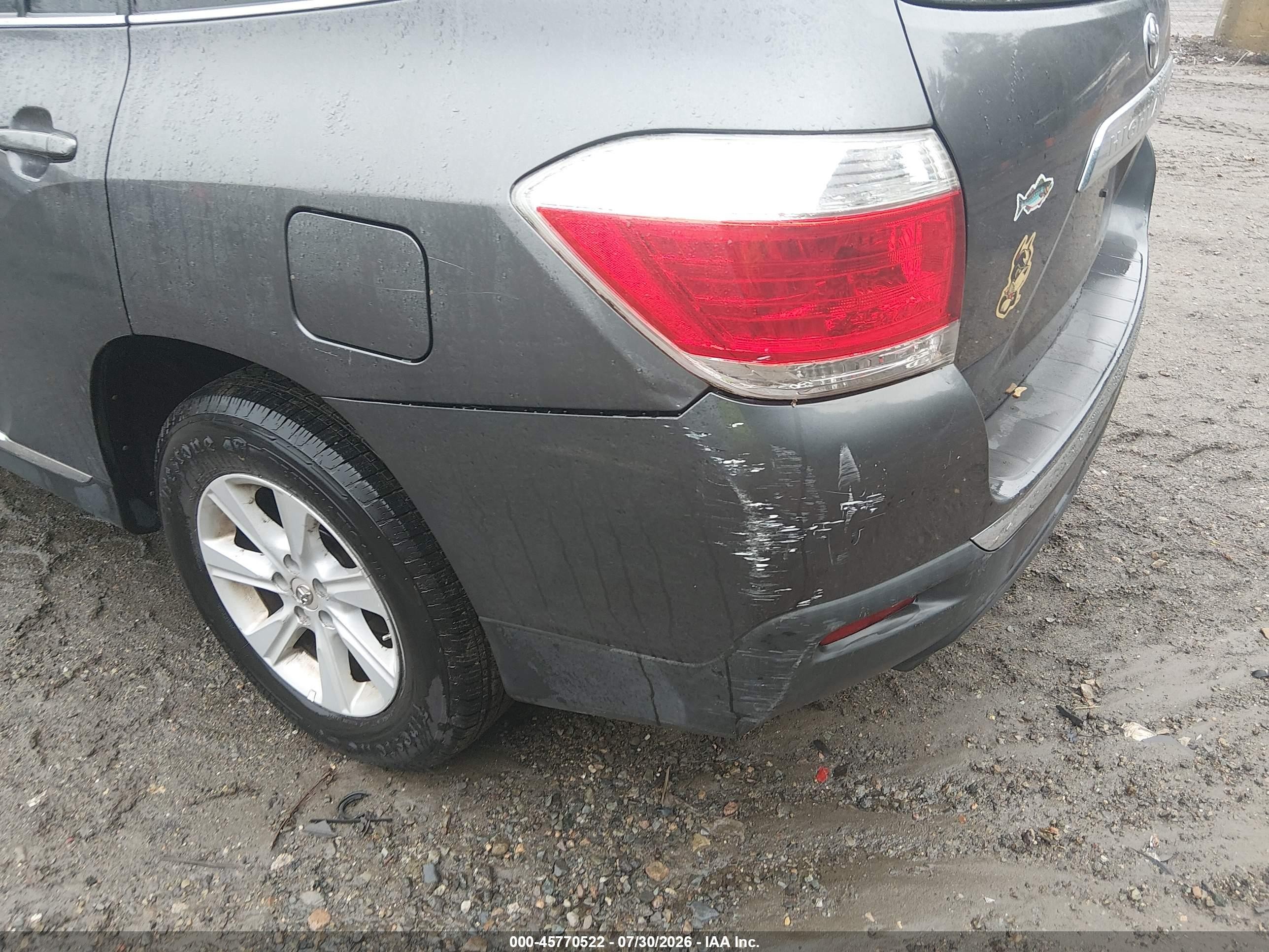 2012 Toyota Highlander Base V6 Серый vin: 5TDBK3EH6CS144432
