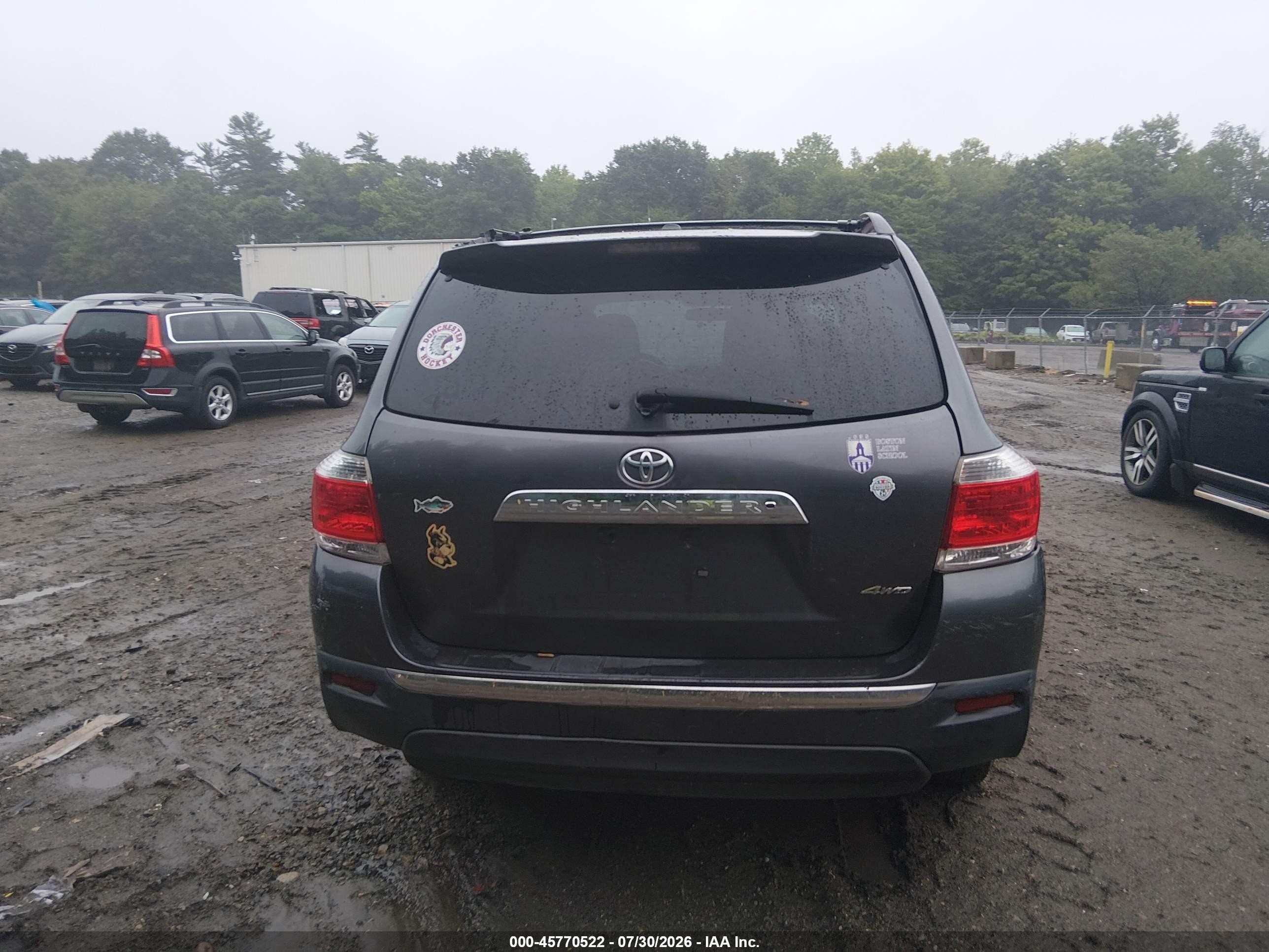 2012 Toyota Highlander Base V6 Серый vin: 5TDBK3EH6CS144432