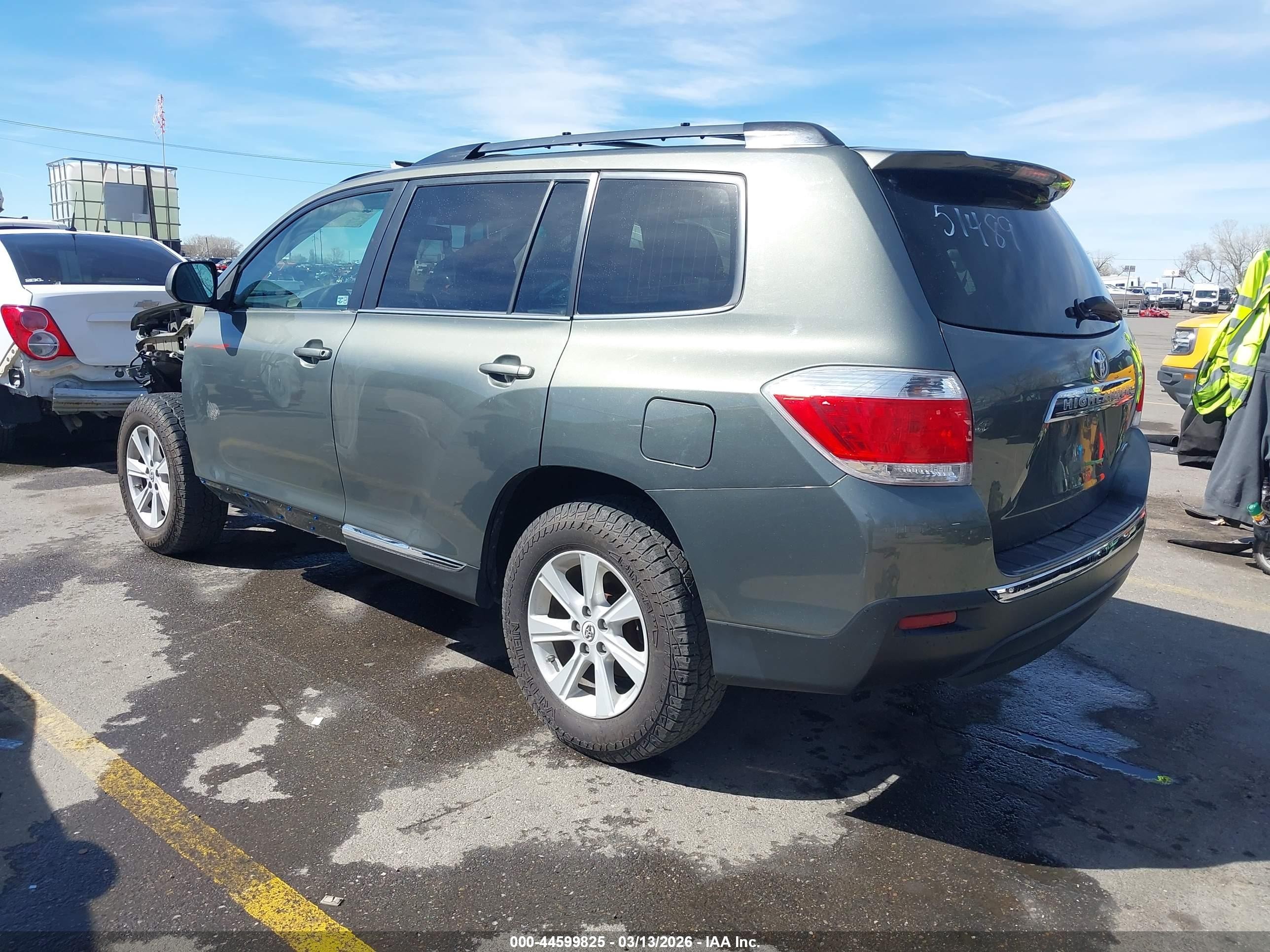 2012 Toyota Highlander Base V6 Gray vin: 5TDBK3EH6CS150490