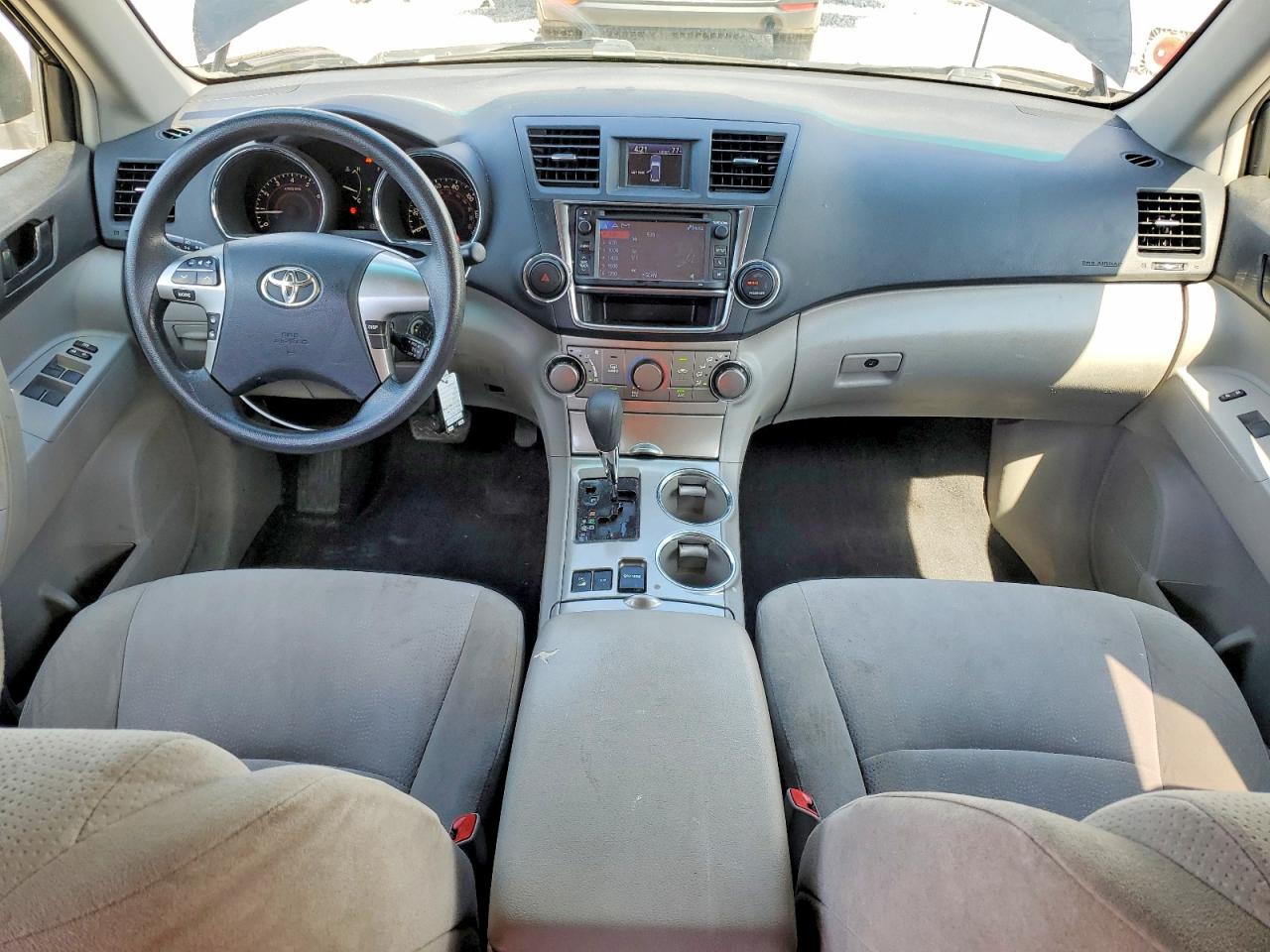 2013 Toyota Highlander Base Черный vin: 5TDBK3EH6DS218658