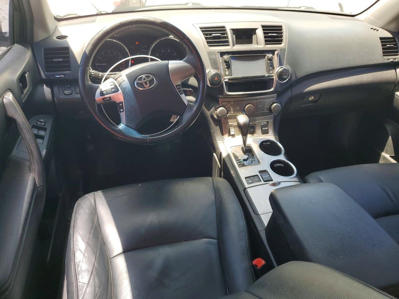 2013 Toyota Highlander Se White vin: 5TDBK3EH6DS255144