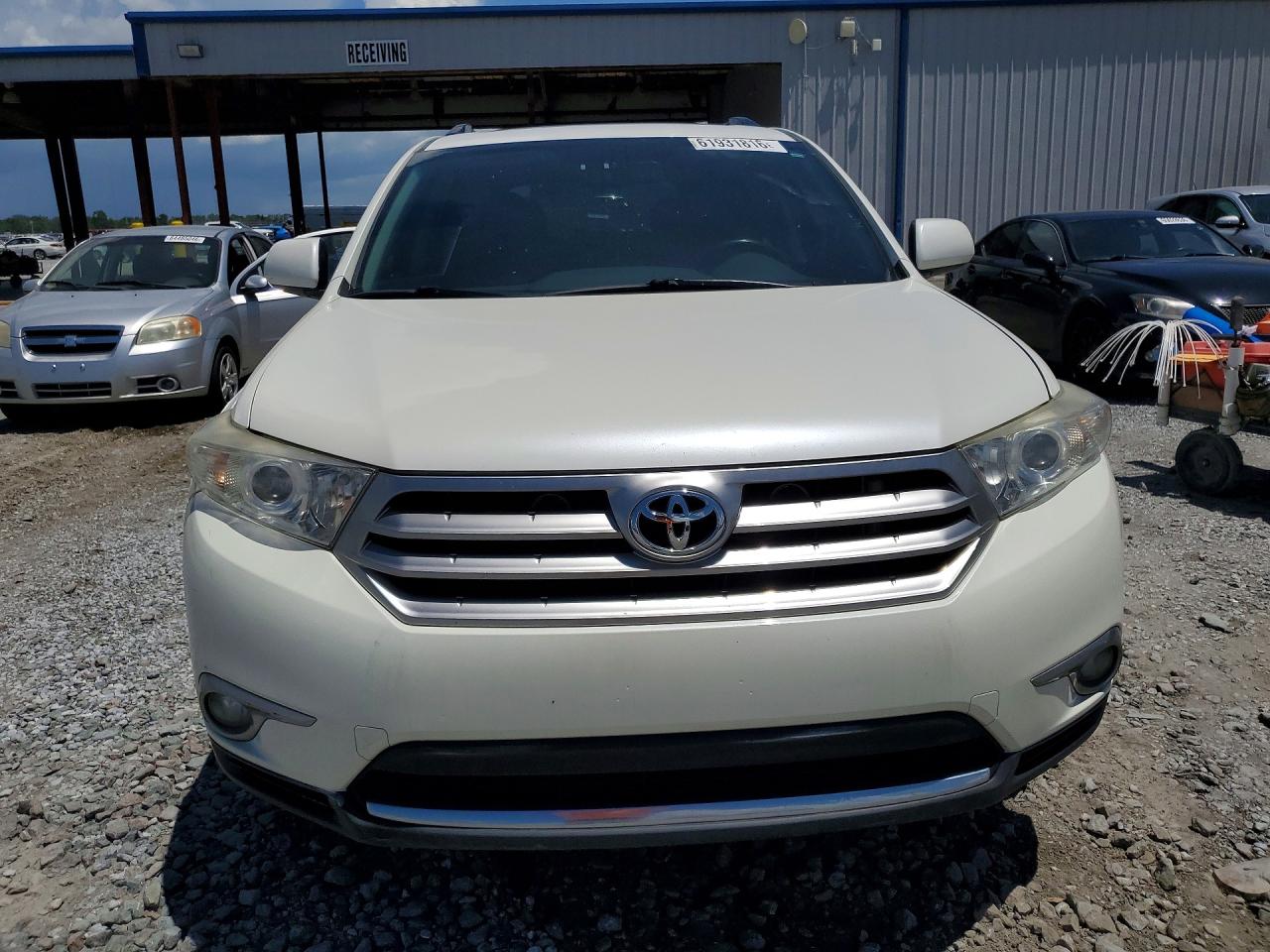 2013 Toyota Highlander Se White vin: 5TDBK3EH6DS255144
