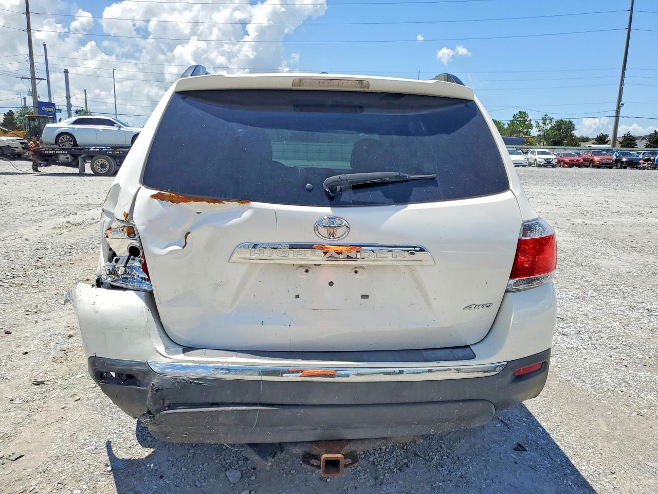 2013 Toyota Highlander Se White vin: 5TDBK3EH6DS255144