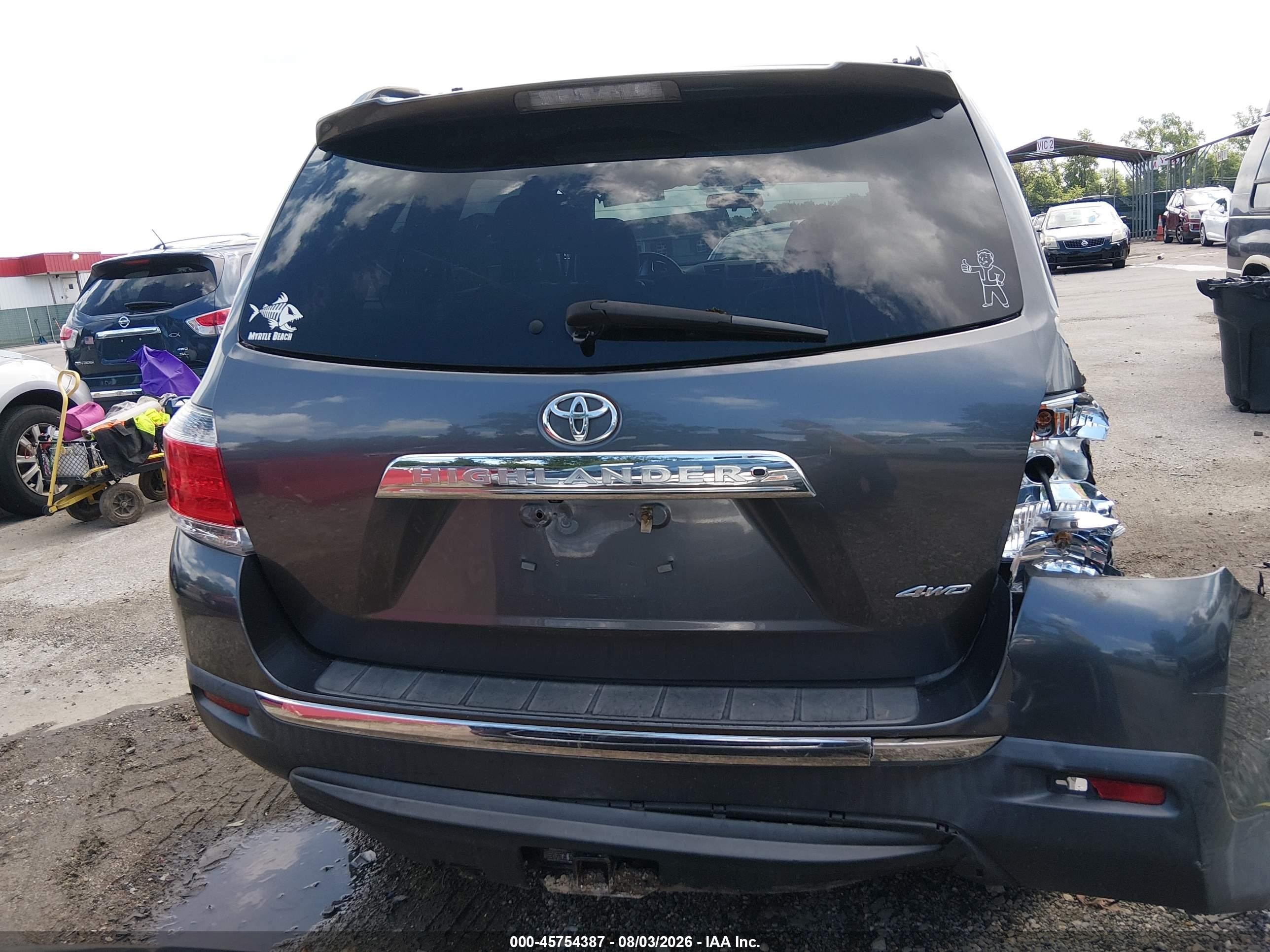 2013 Toyota Highlander Base Plus V6 Gray vin: 5TDBK3EH6DS262269