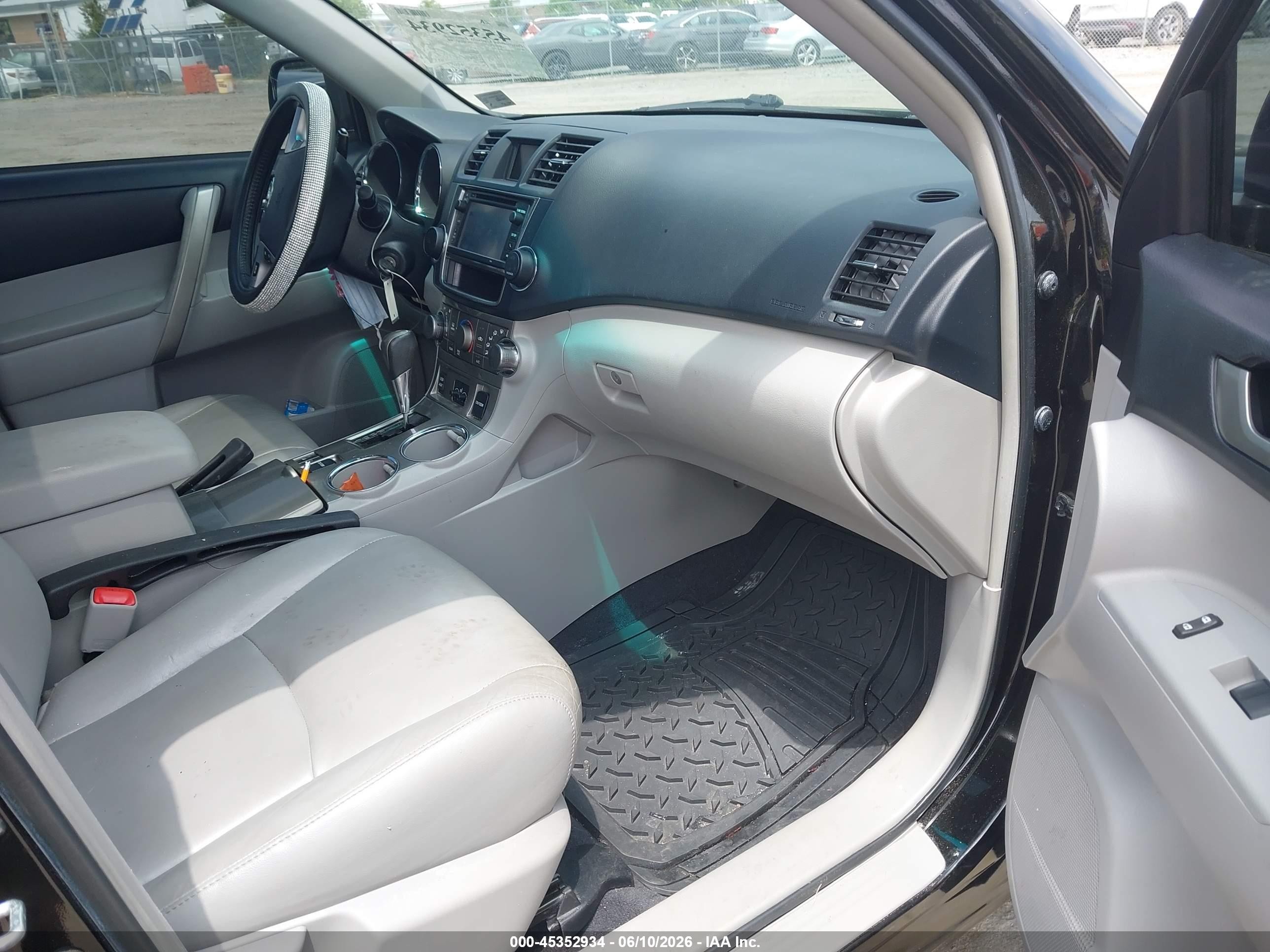 2013 Toyota Highlander Se V6 Black vin: 5TDBK3EH6DS267763