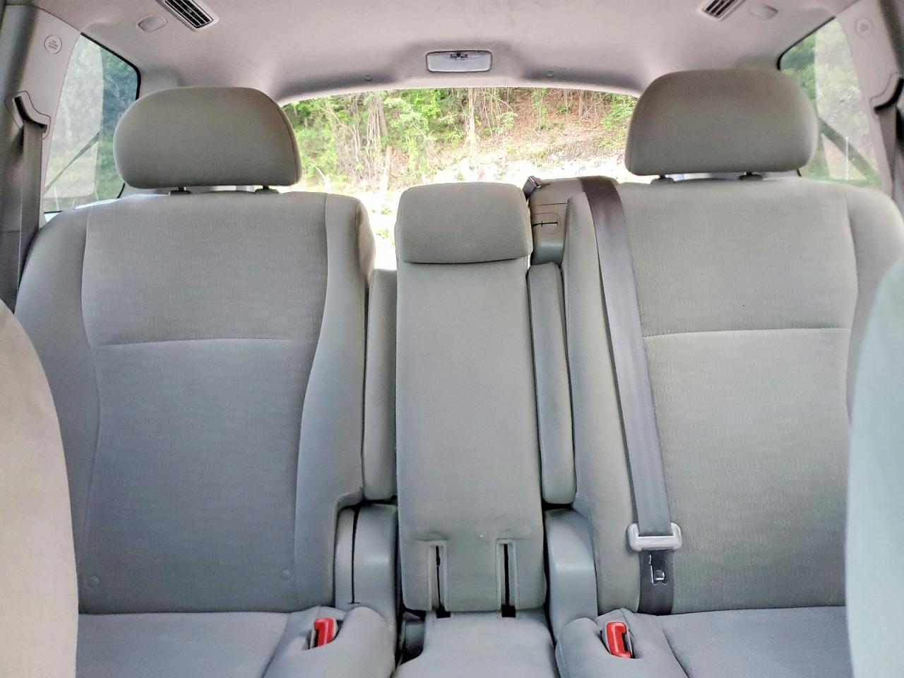 2011 Toyota Highlander Base Black vin: 5TDBK3EH7BS057931