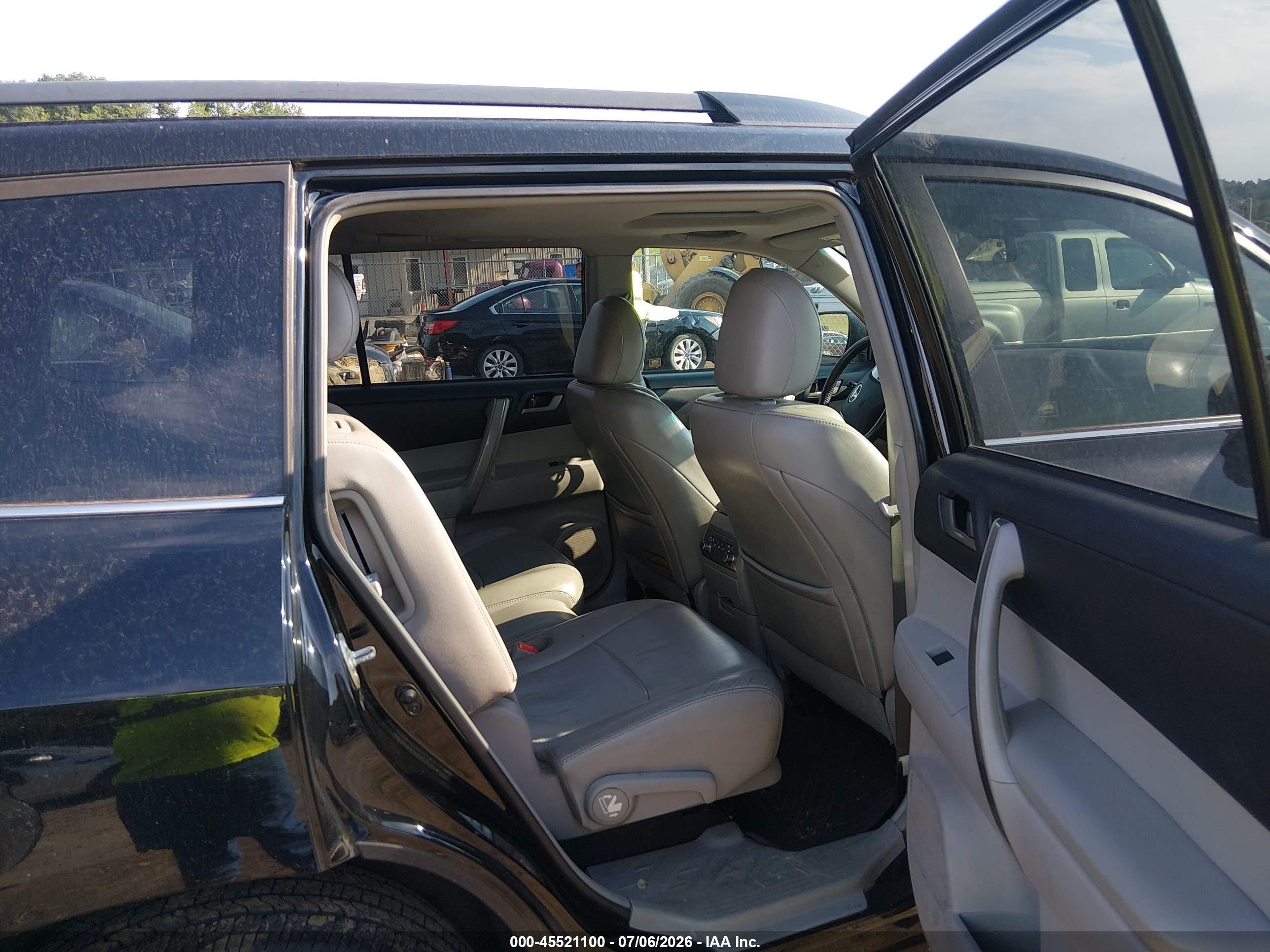 2011 Toyota Highlander Se V6 Black vin: 5TDBK3EH7BS066029