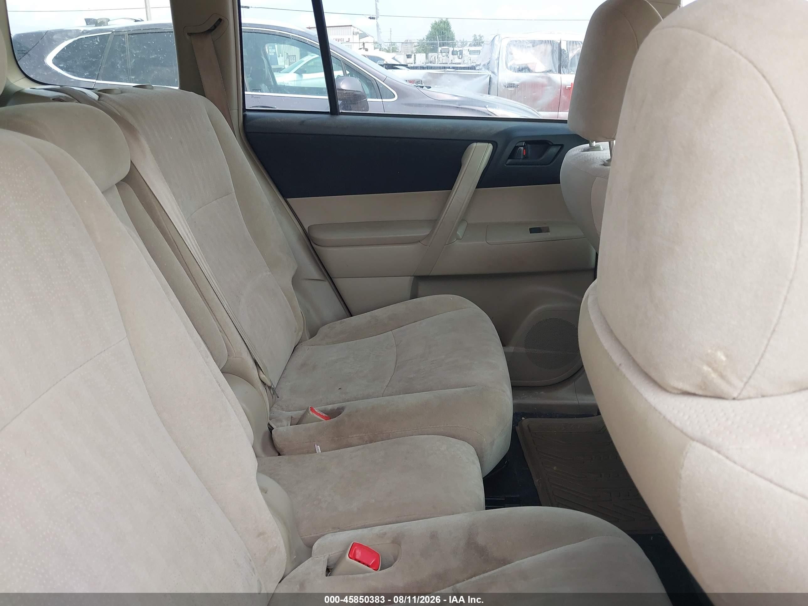 2011 Toyota Highlander Base V6 Gray vin: 5TDBK3EH7BS066628