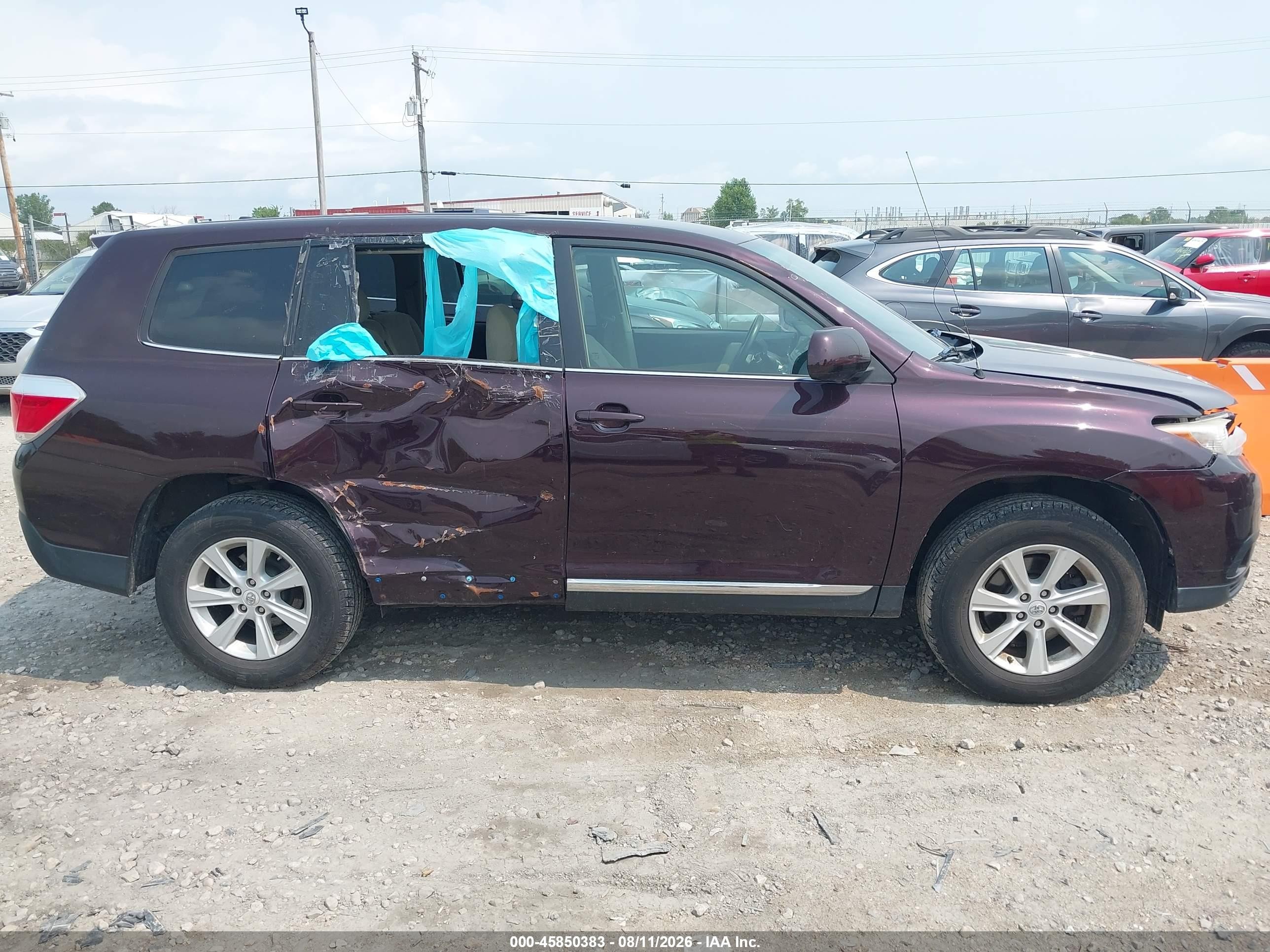 2011 Toyota Highlander Base V6 Gray vin: 5TDBK3EH7BS066628
