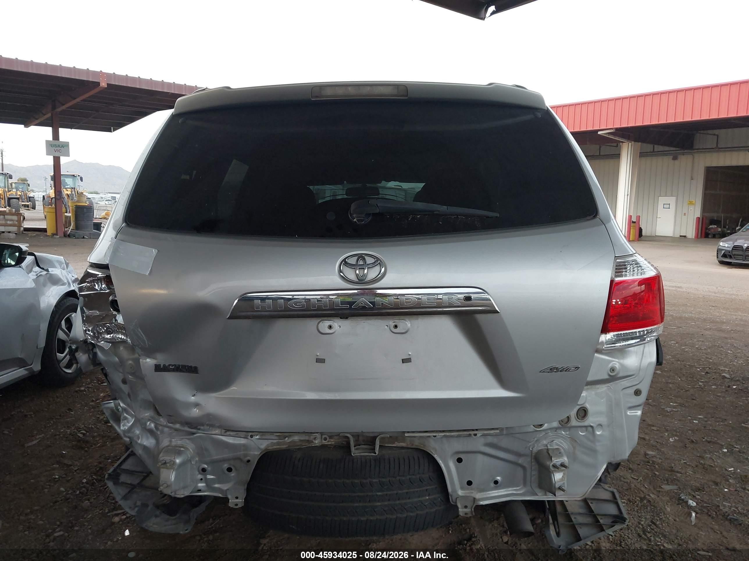 2012 Toyota Highlander Se V6 Silver vin: 5TDBK3EH7CS129549