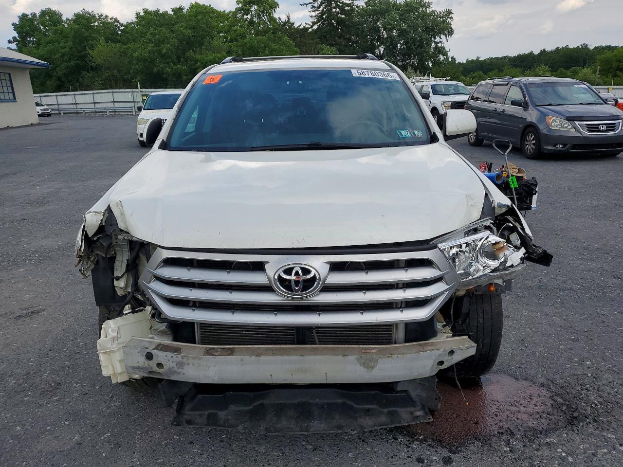 2012 Toyota Highlander Se White vin: 5TDBK3EH7CS149235