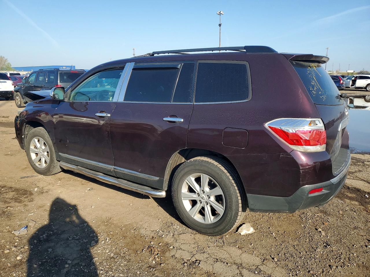 2012 Toyota Highlander Base Purple vin: 5TDBK3EH7CS153124